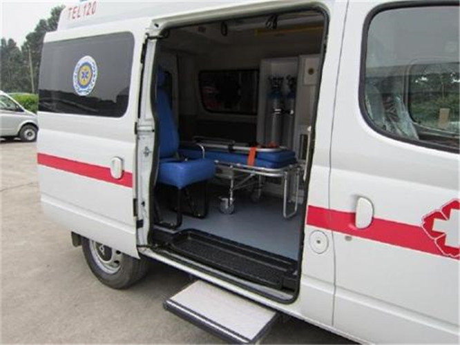 通辽救护车出租服务案例7
